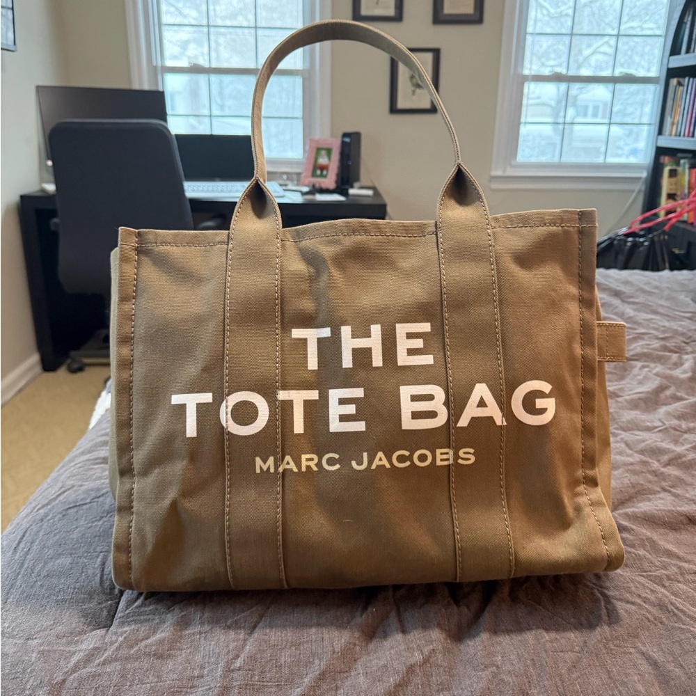 Marc Jacobs Large Tote Bag